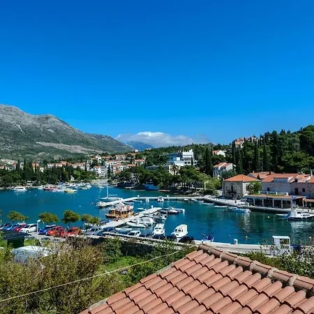 In With Sea View, Balcony, Air Conditioning, Wifi Apartment Cavtat