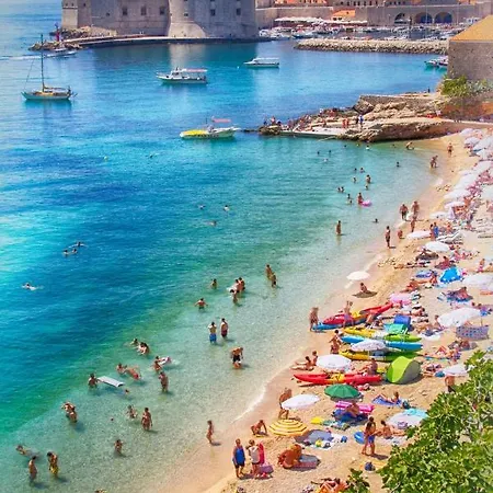 In With Sea View, Balcony, Air Conditioning, Wifi