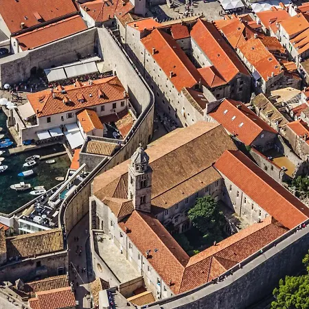 In With Sea View, Balcony, Air Conditioning, Wifi Cavtat