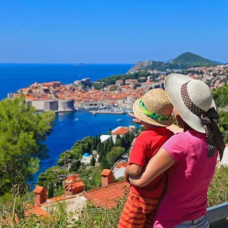 In With Sea View, Balcony, Air Conditioning, Wifi *