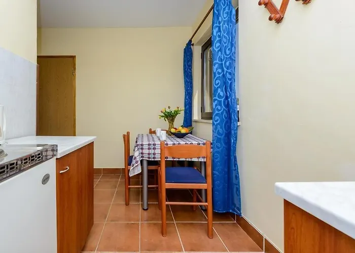 Appartamento In With Sea View, Balcony, Air Conditioning, Wifi *