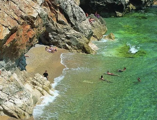 In With Sea View, Balcony, Air Conditioning, Wifi Appartamento Cavtat