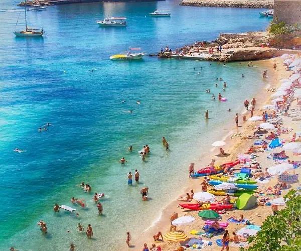 In With Sea View, Balcony, Air Conditioning, Wifi