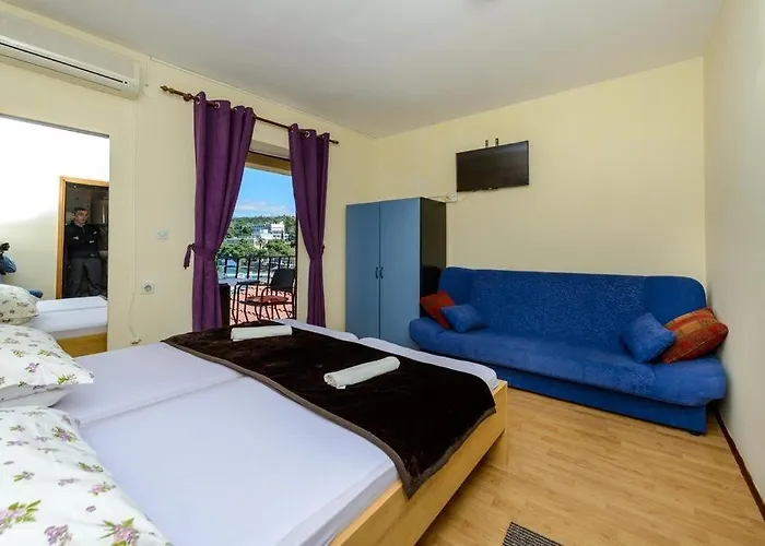 Appartamento In With Sea View, Balcony, Air Conditioning, Wifi
