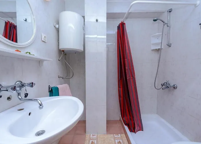 Appartamento In With Sea View, Balcony, Air Conditioning, Wifi *