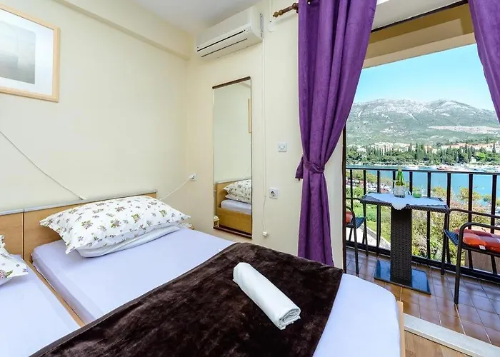 In With Sea View, Balcony, Air Conditioning, Wifi Cavtat