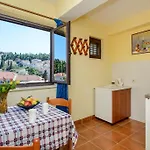 Apartament In With Sea View, Balcony, Air Conditioning, Wifi